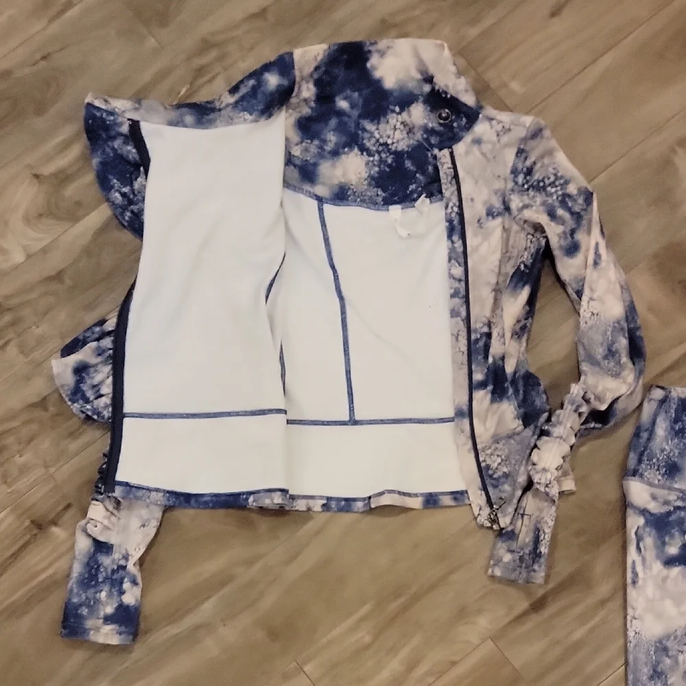 Blue and White Tie-Dye Women's Pants and Jacket Set - Picture 5 of 9
